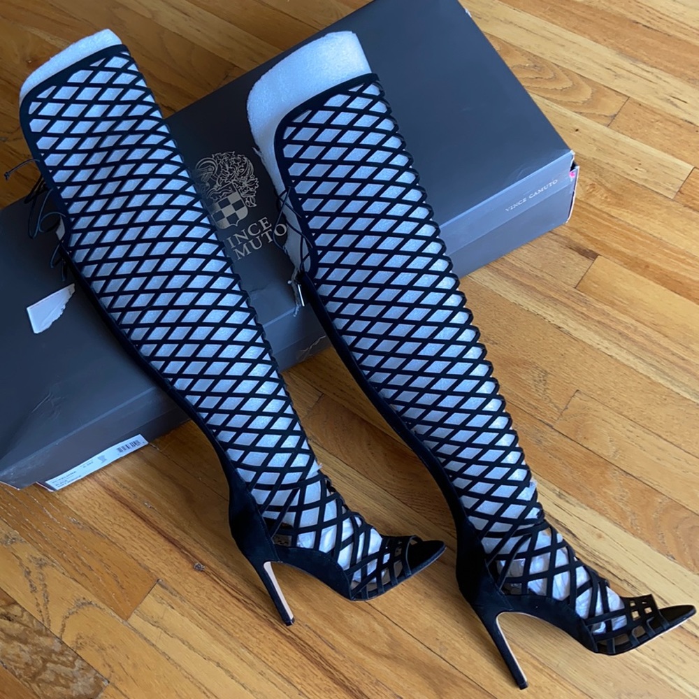 New Vince Camuto Black Suede Nubuck Keliana Boot